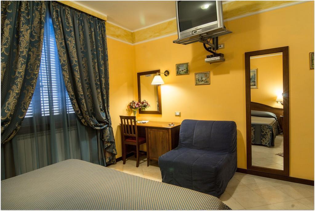 B&B Degli Amici Ciampino Pokój zdjęcie