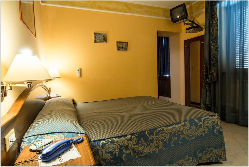B&B Degli Amici Ciampino Pokój zdjęcie