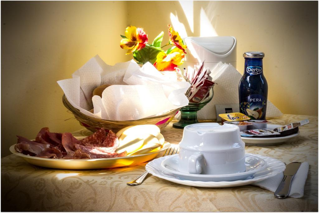 B&B Degli Amici Ciampino Zewnętrze zdjęcie
